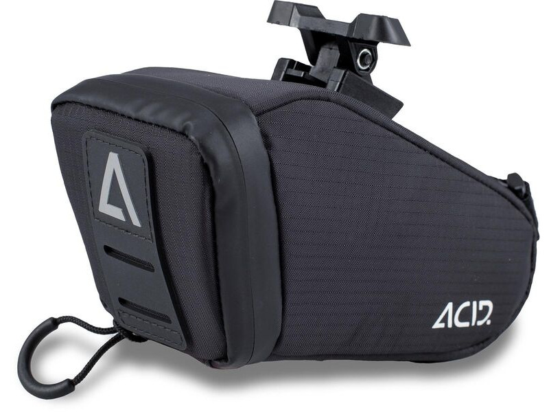 Cube Accessories Saddle Bag Click M Black click to zoom image
