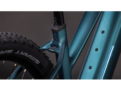 Cube Reaction Hybrid One 600 click to zoom image