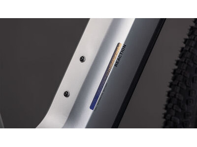 Cube Reaction Hybrid One 600 click to zoom image