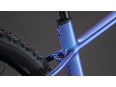 Cube Reaction Hybrid One 800 click to zoom image