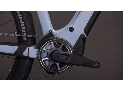 Cube Reaction Hybrid Slx 800 click to zoom image