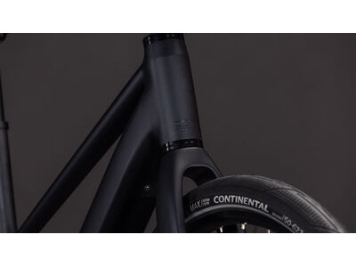 Cube Editor Hybrid Pro 400x click to zoom image