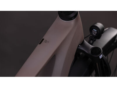 Cube Kathmandu Hybrid Exc 800 click to zoom image