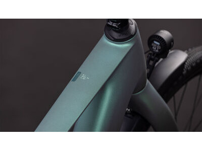 Cube Kathmandu Hybrid C:62 Slt 400x click to zoom image