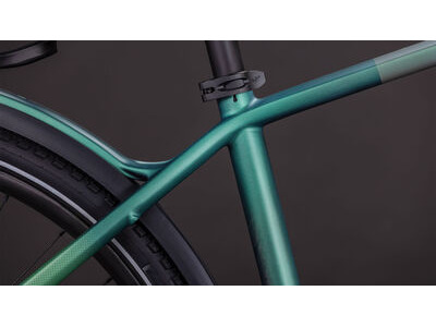 Cube Kathmandu Hybrid C:62 Slt 400x click to zoom image