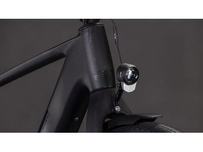 Cube Kathmandu Hybrid C:62 Slx 400x click to zoom image