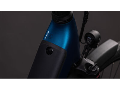 Cube Supreme Hybrid Deluxe Pro 600 click to zoom image