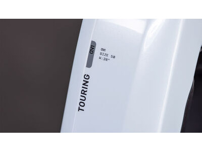 Cube Touring Hybrid One 600 click to zoom image