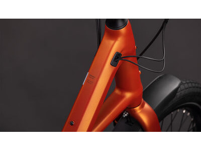 Cube Compact Hybrid 545 click to zoom image