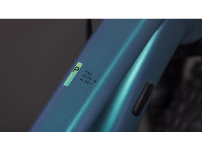 Cube AIM PRO smaragdgrey/prism click to zoom image