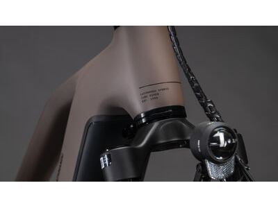 Cube Kathmandu Hybrid Exc 800 click to zoom image